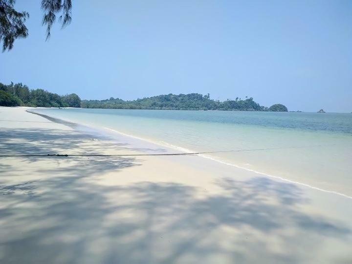 Lucky Resort เกาะพยาม ภายนอก รูปภาพ
