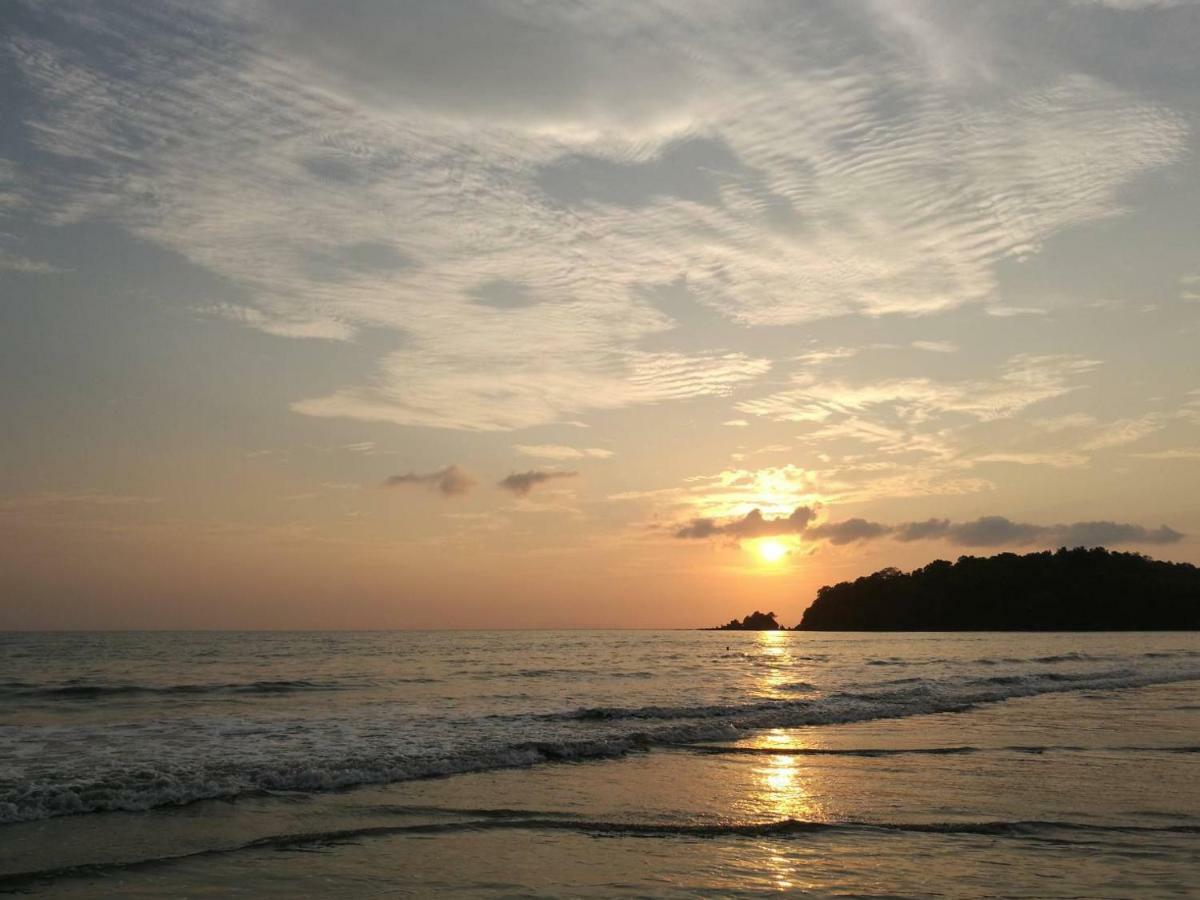 Lucky Resort เกาะพยาม ภายนอก รูปภาพ